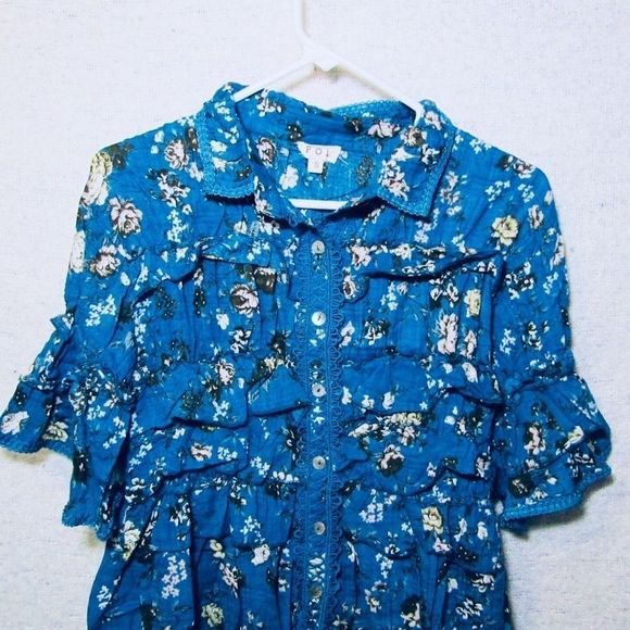 Blue cottagecore ruffle button down mid sleeve top - Picture 7 of 8